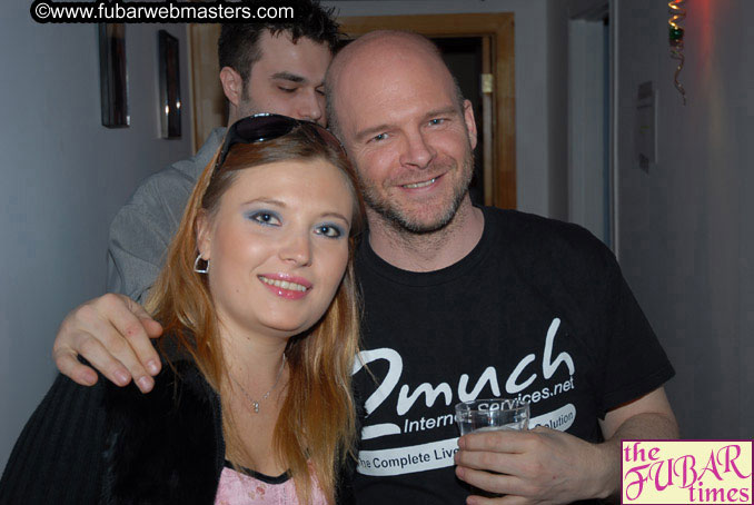 2Much.net and LiveCamNetwork.com Party