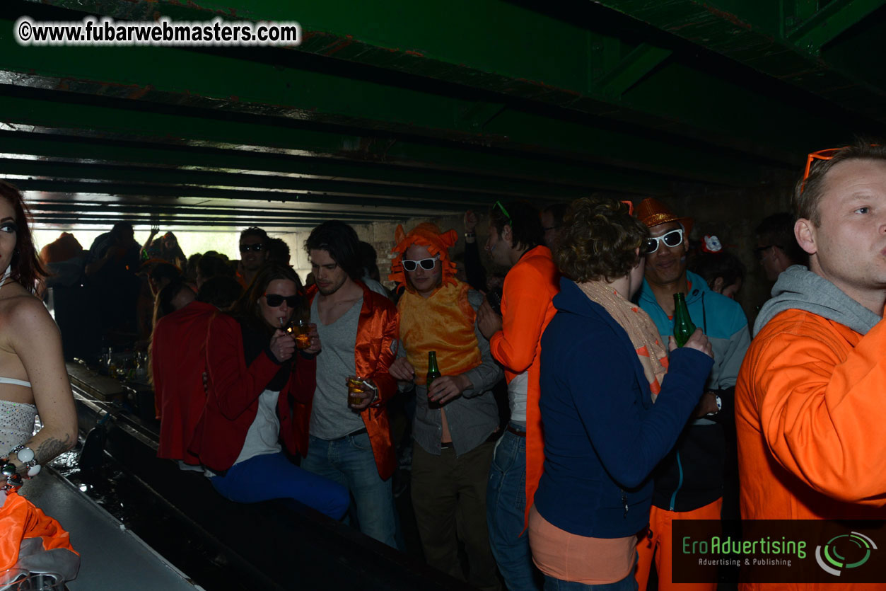 The FUBAR - AVN   V.I.P. Queendsay Canal Cruise