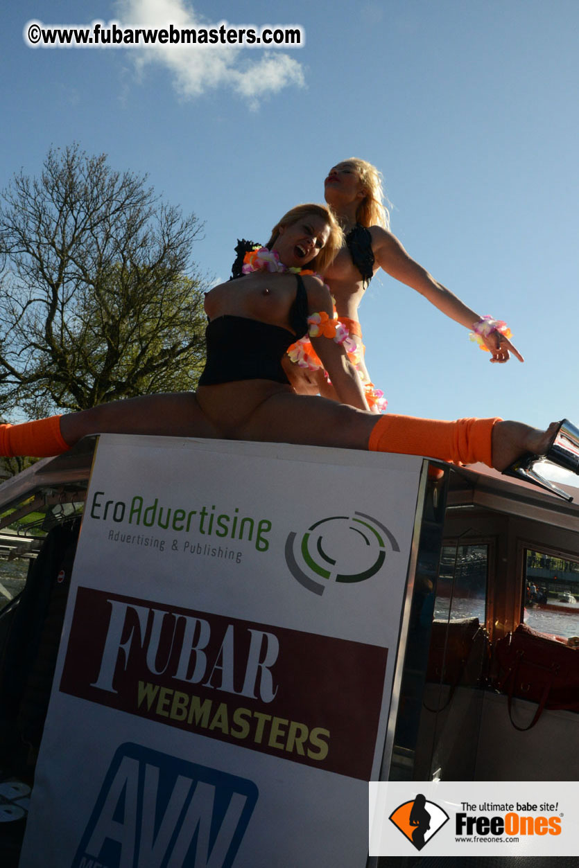 The FUBAR - AVN   V.I.P. Queendsay Canal Cruise