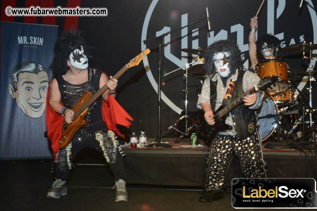 Mini Kiss Performance