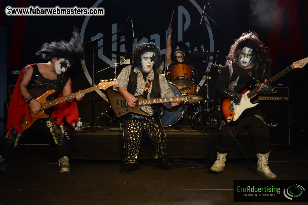 Mini Kiss Performance