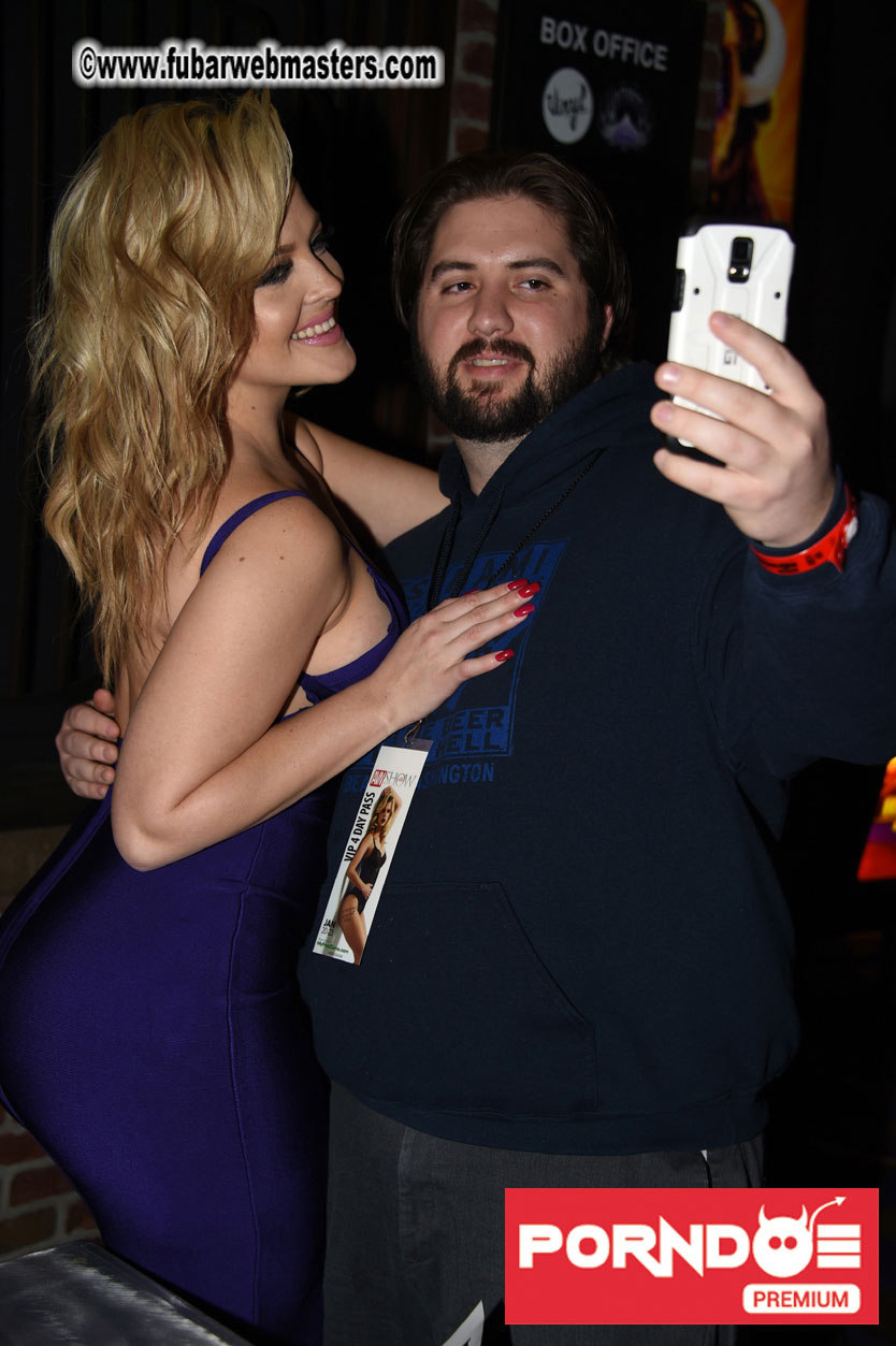 Alexis Texas Film Screening and Autograph Session 