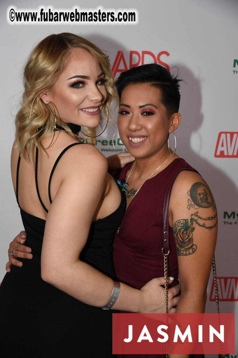 Early AVN Red Carpet