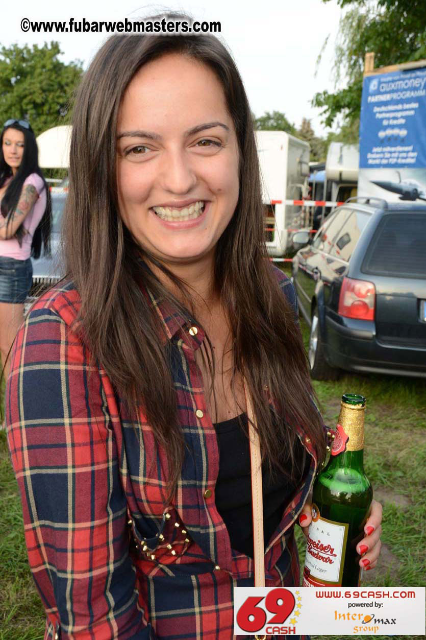 Friday Warm-up Party