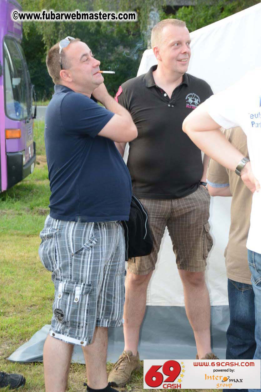 Friday Warm-up Party