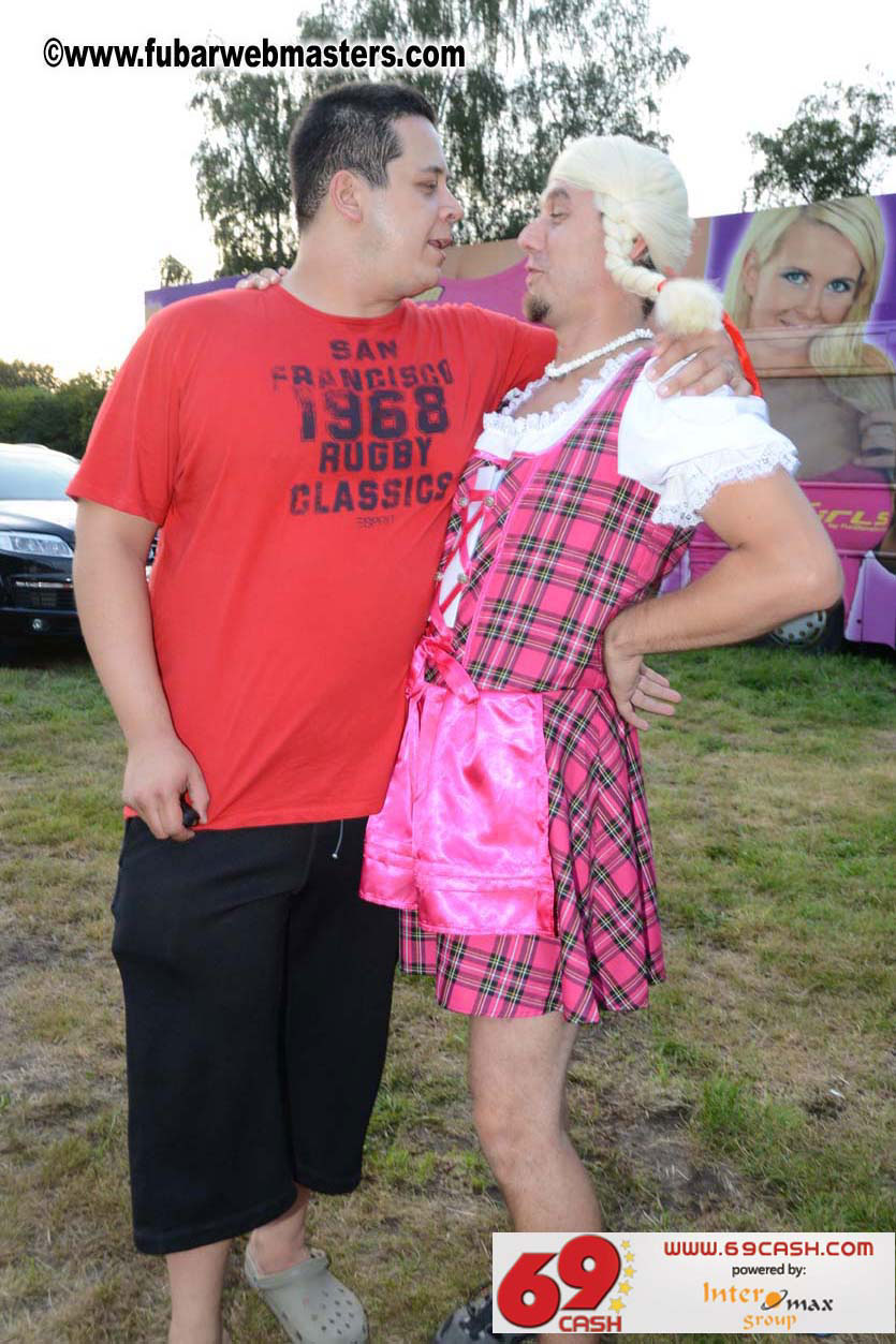 Friday Warm-up Party