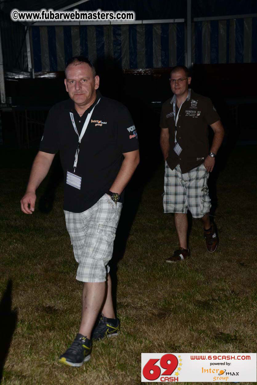 Friday Warm-up Party