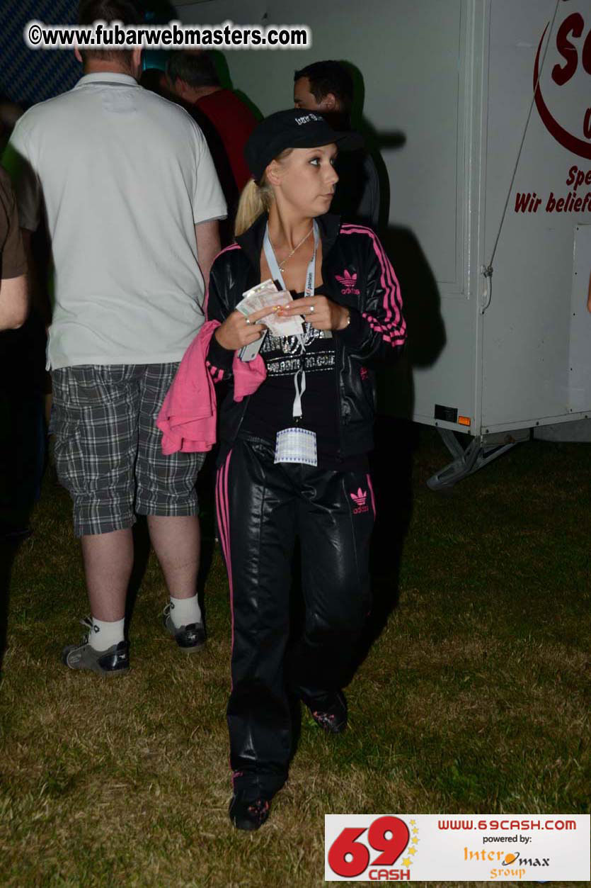 Friday Warm-up Party