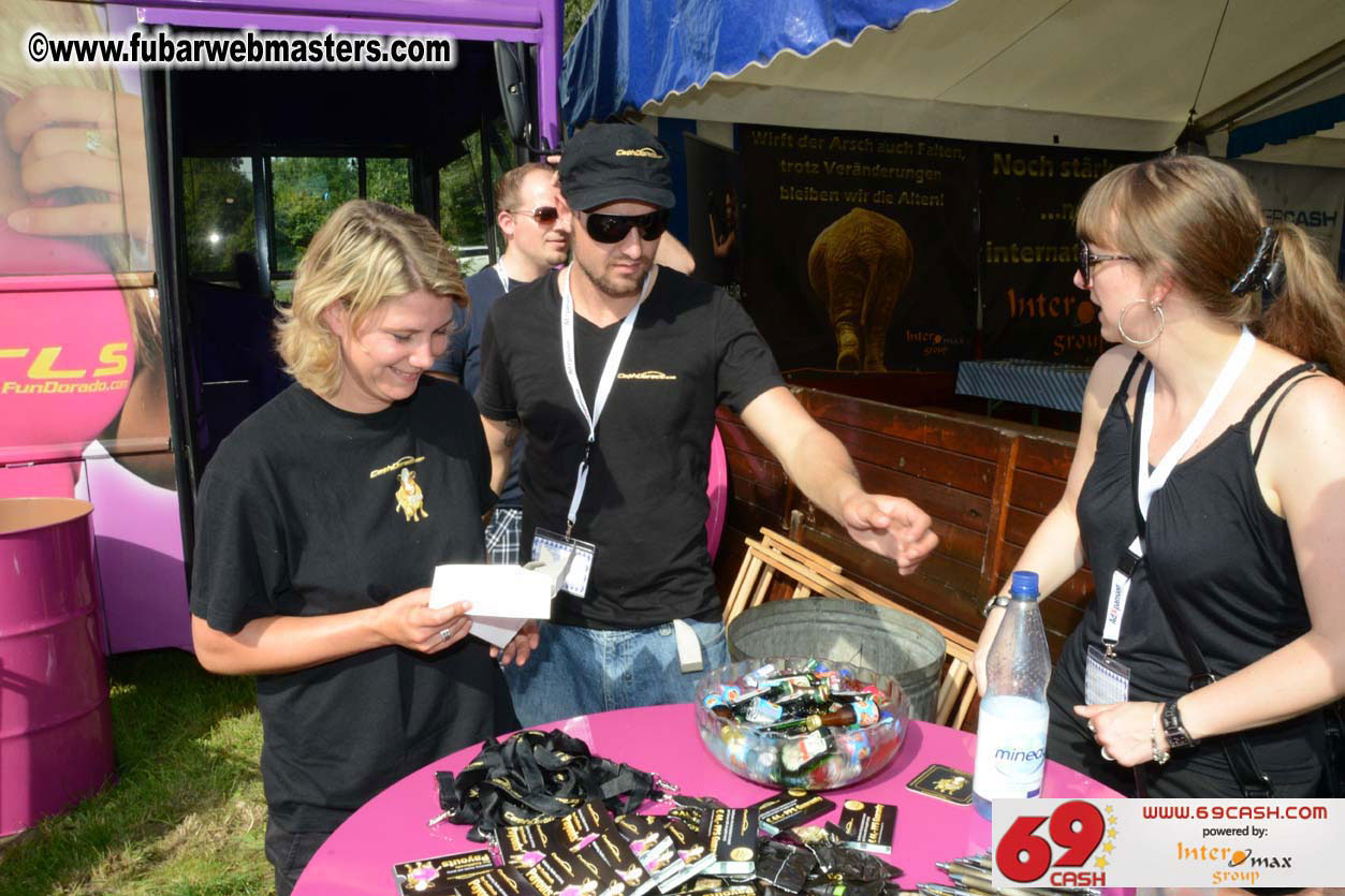 Adult Webmaster Meeting day