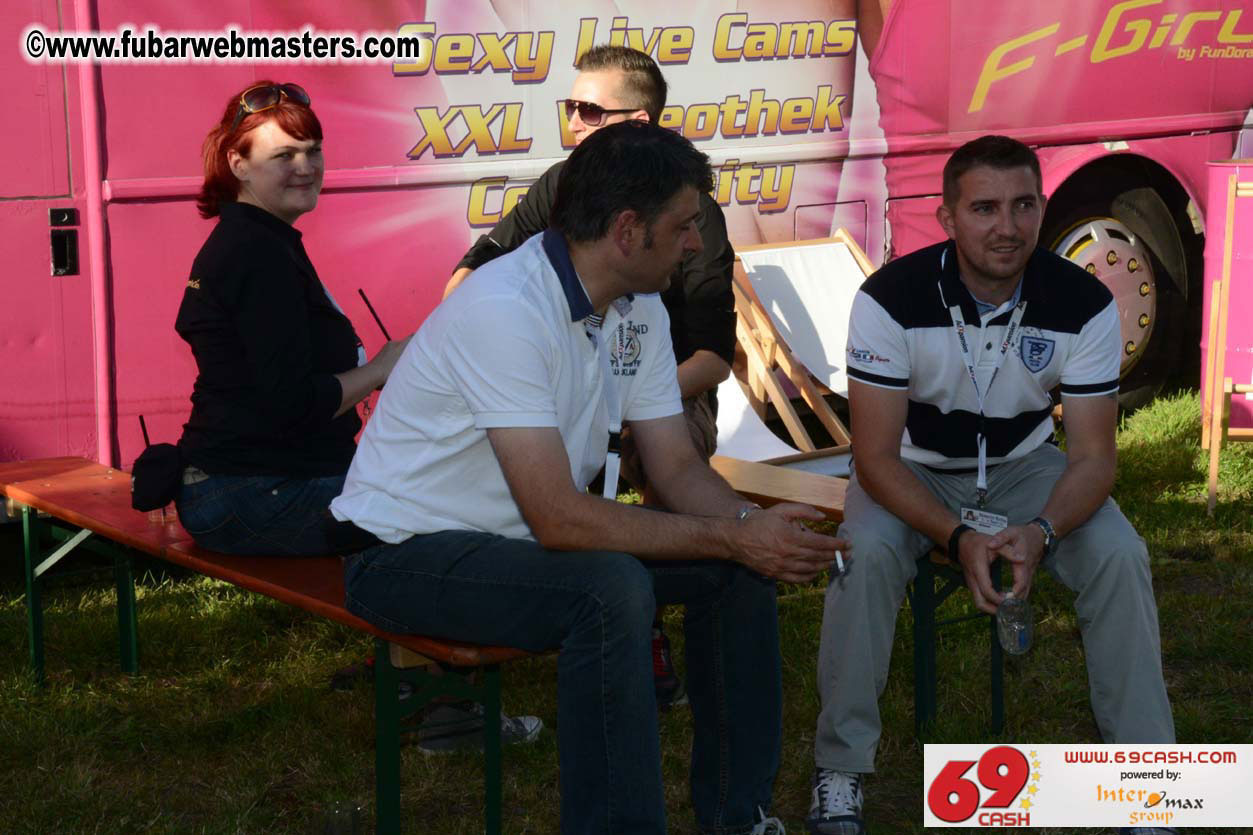 Adult Webmaster Meeting day