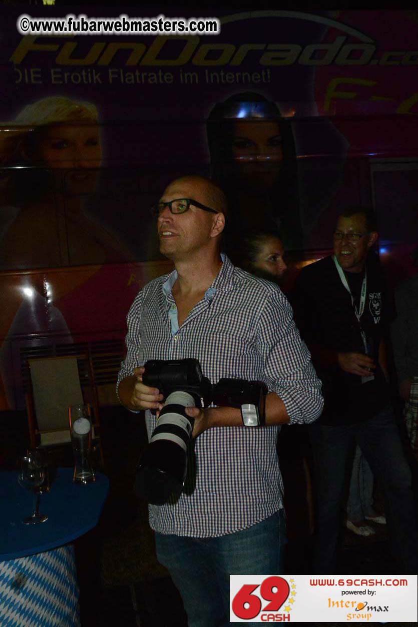 Adult Webmaster Meeting Evening Party