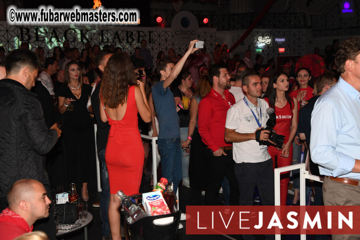 Jasmin Crazy Red Party