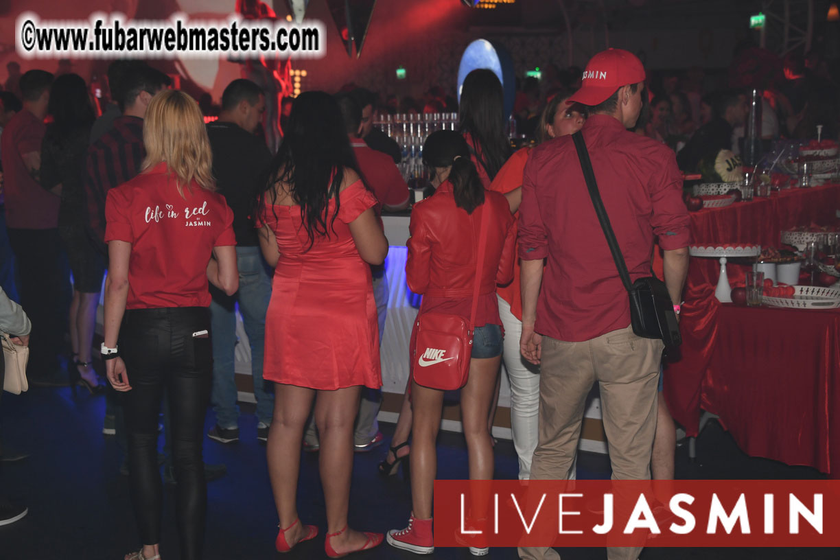 Jasmin Crazy Red Party