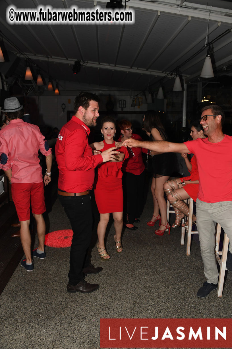 Jasmin Crazy Red Party