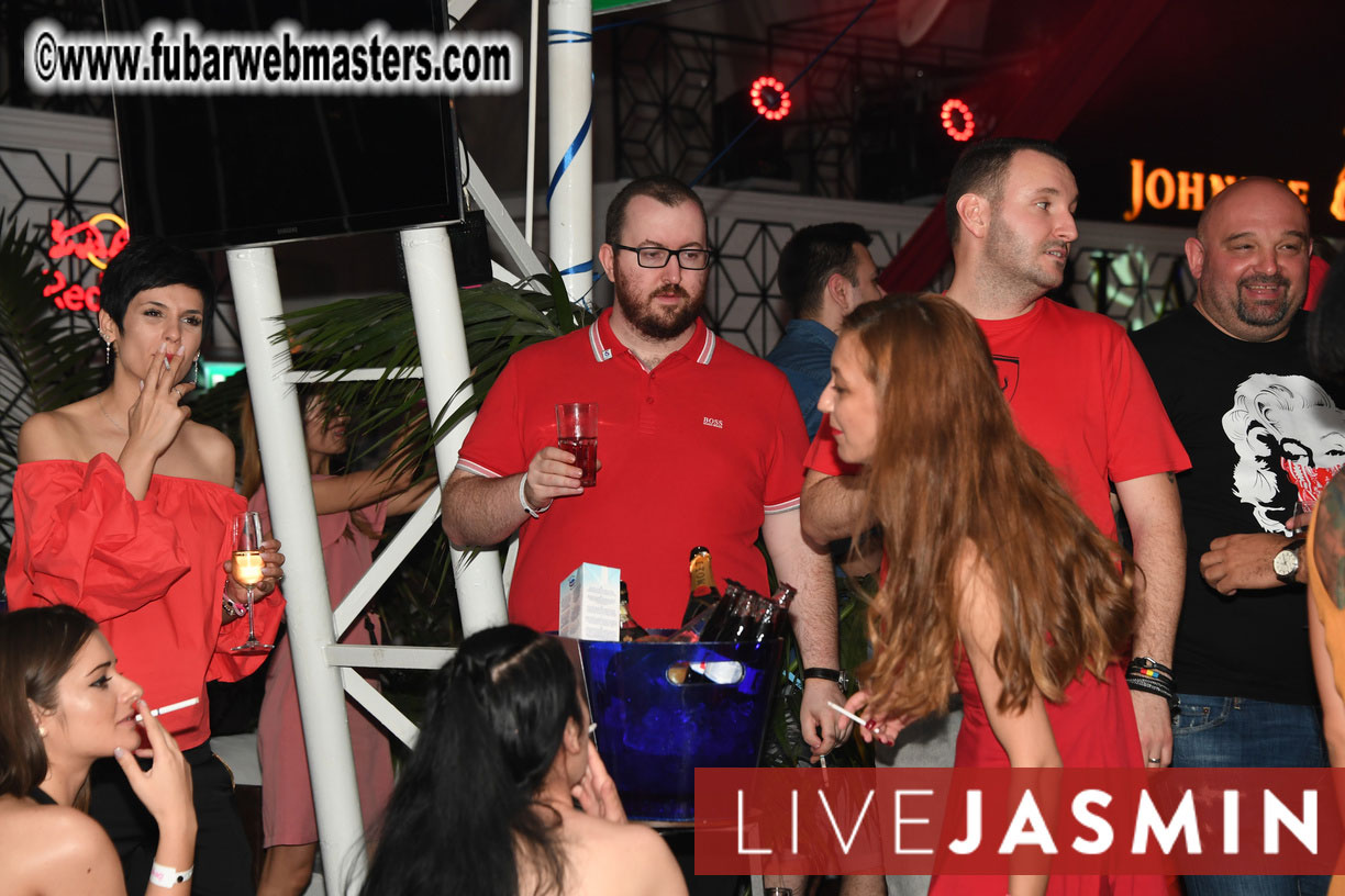 Jasmin Crazy Red Party