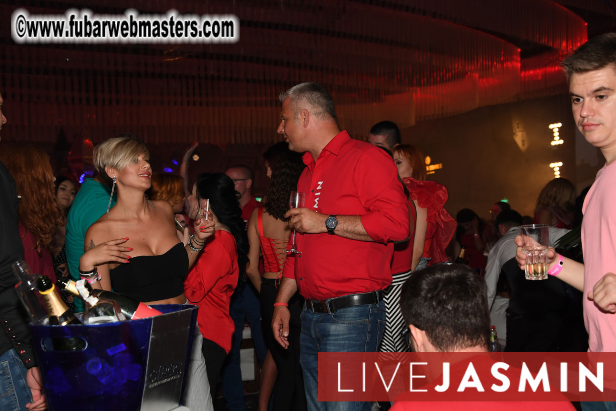 Jasmin Crazy Red Party