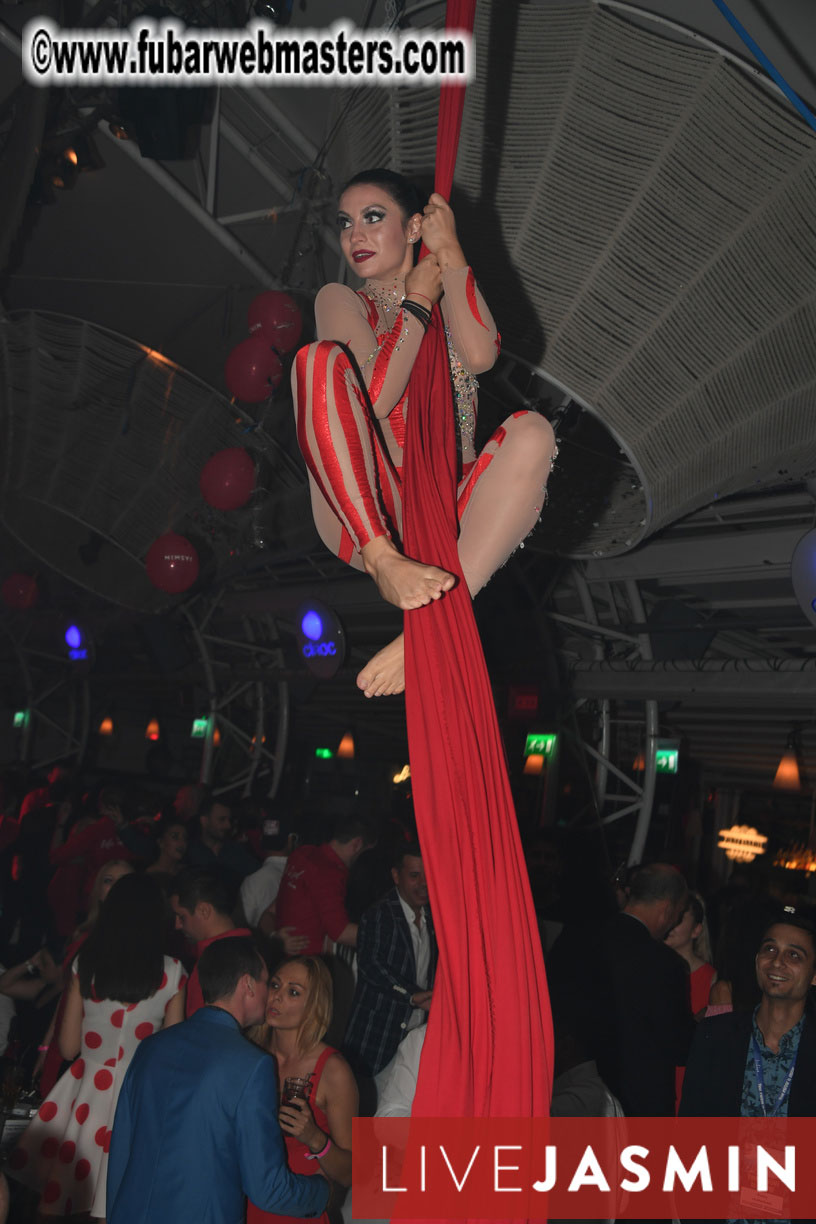 Jasmin Crazy Red Party