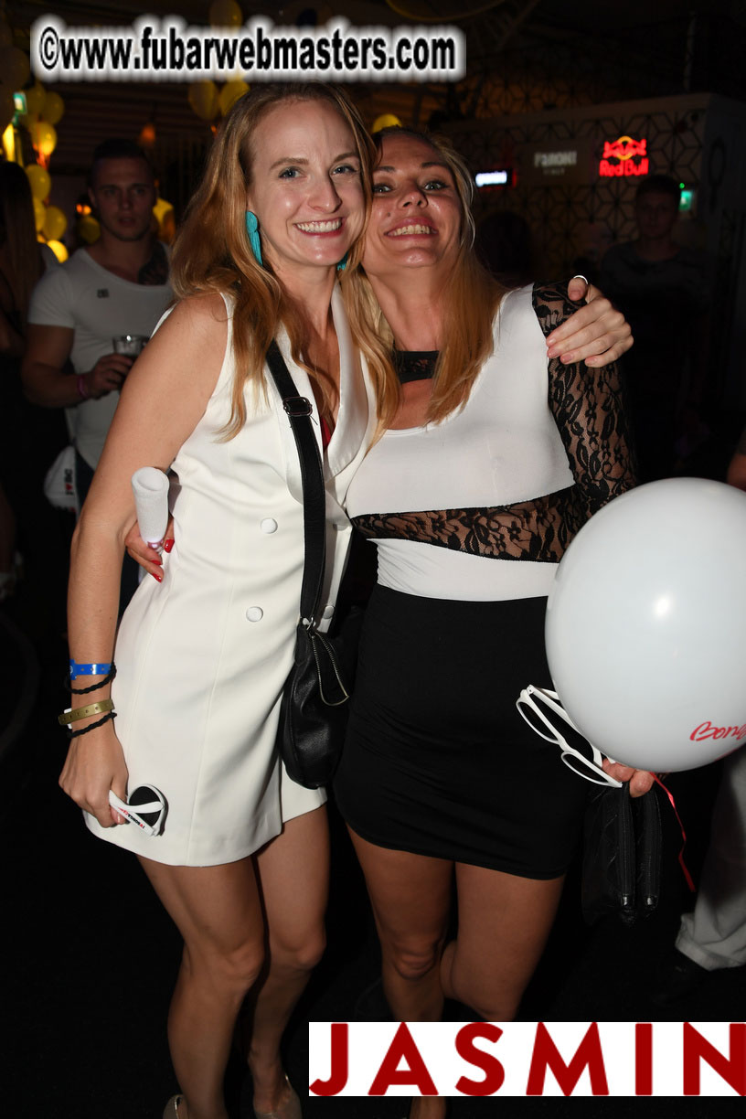 BongaCams SENSATION Party (White Party)