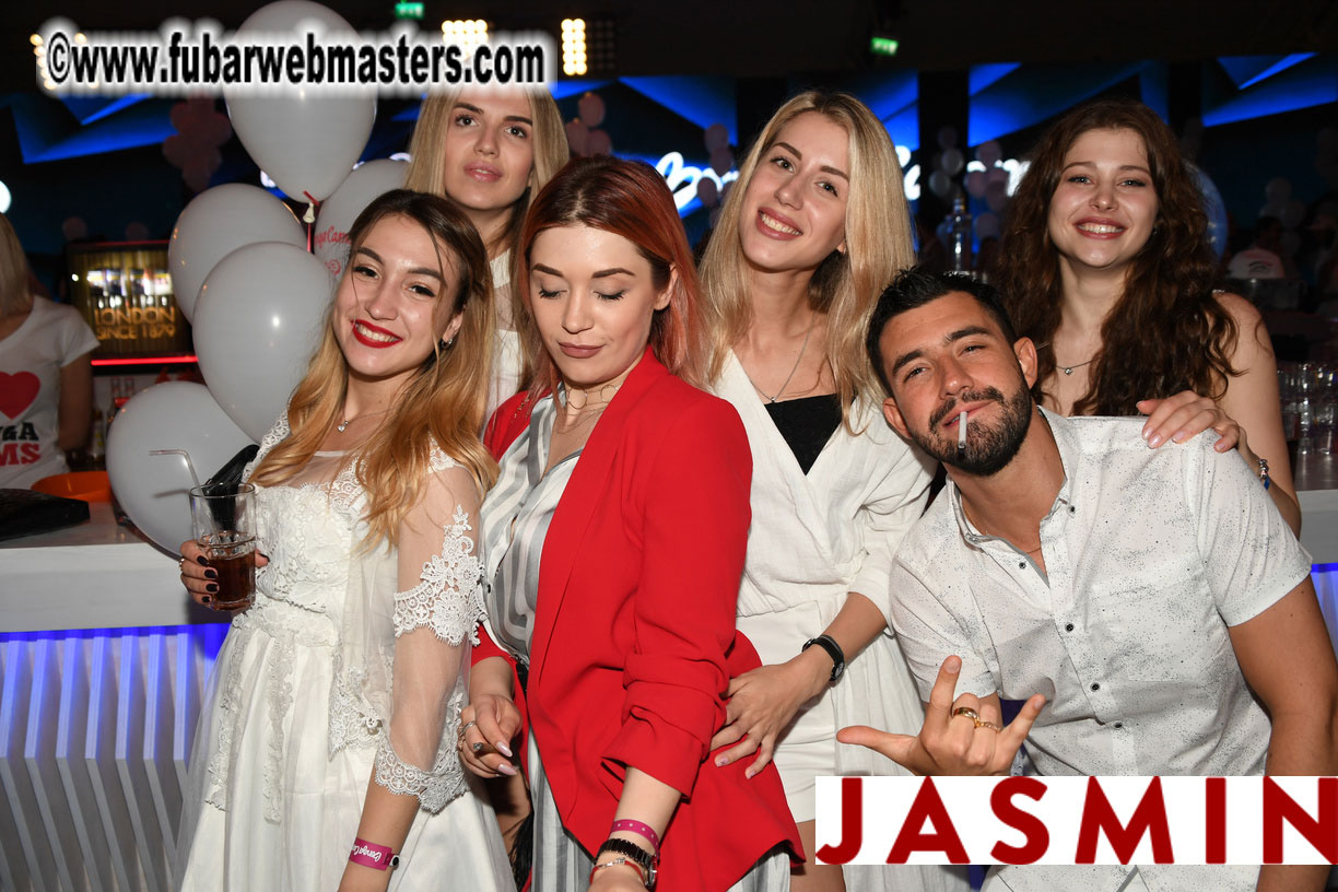 BongaCams SENSATION Party (White Party)