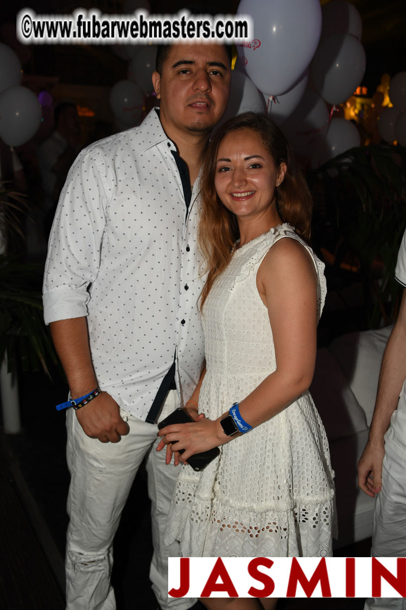 BongaCams SENSATION Party (White Party)