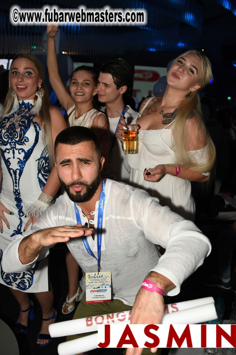 BongaCams SENSATION Party (White Party)