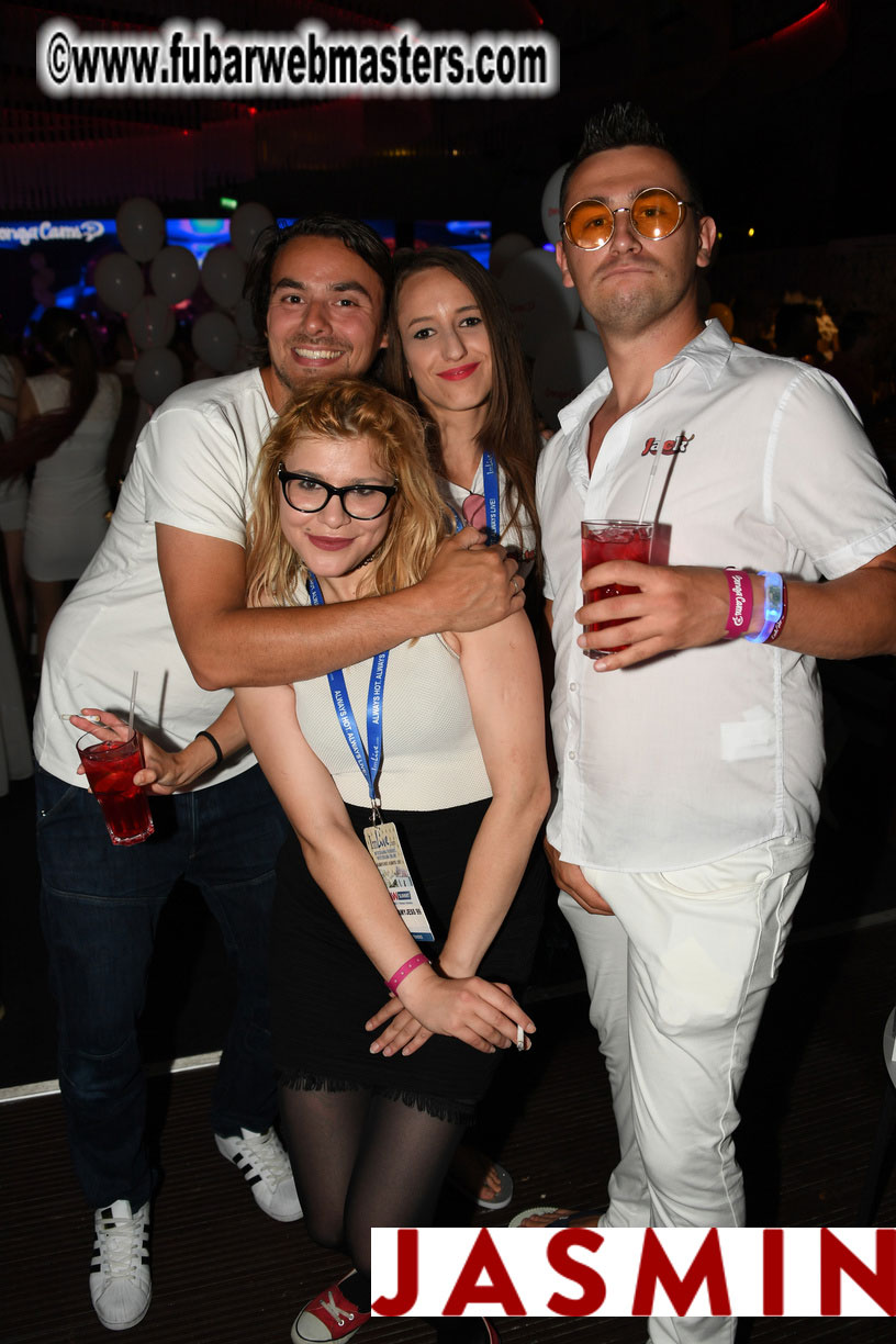 BongaCams SENSATION Party (White Party)