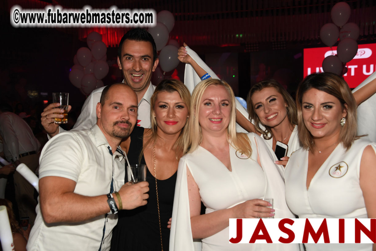 BongaCams SENSATION Party (White Party)