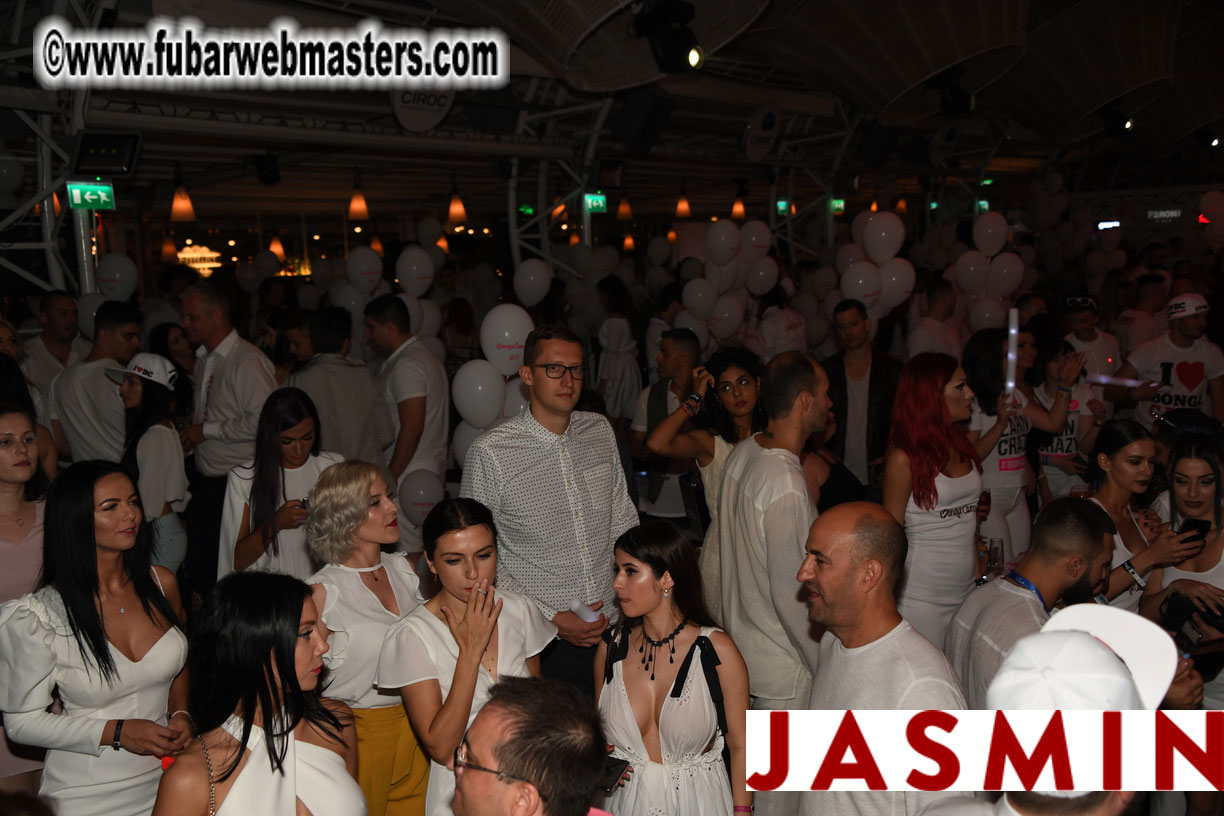 BongaCams SENSATION Party (White Party)