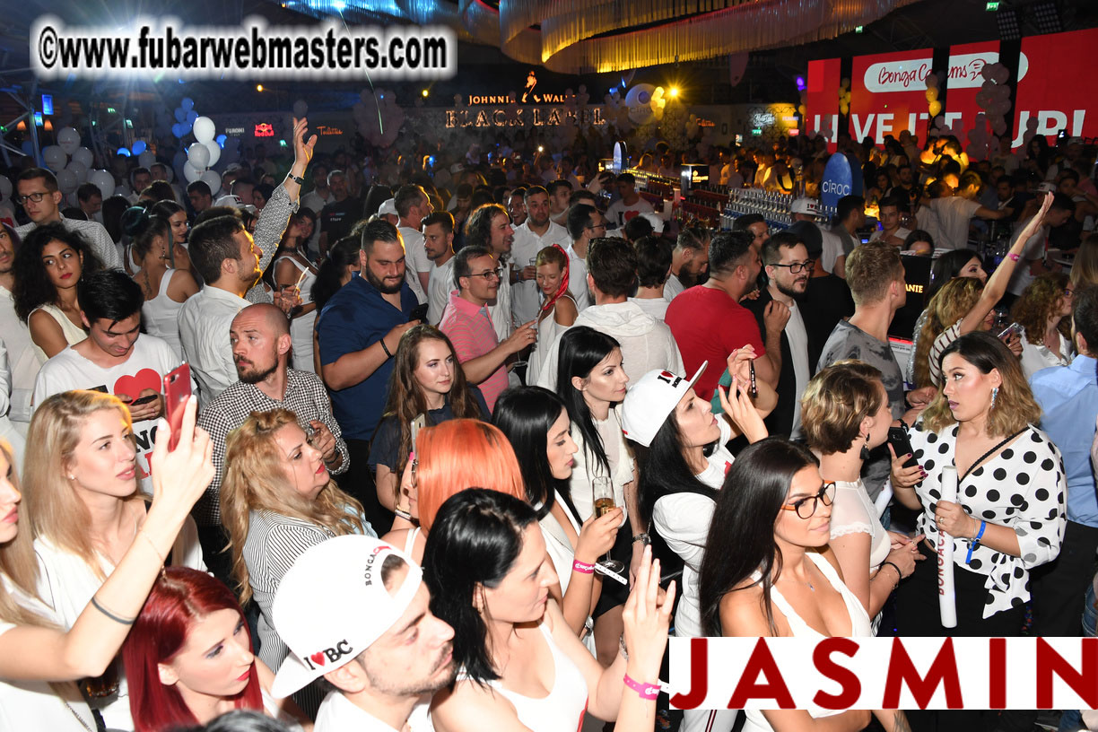 BongaCams SENSATION Party (White Party)