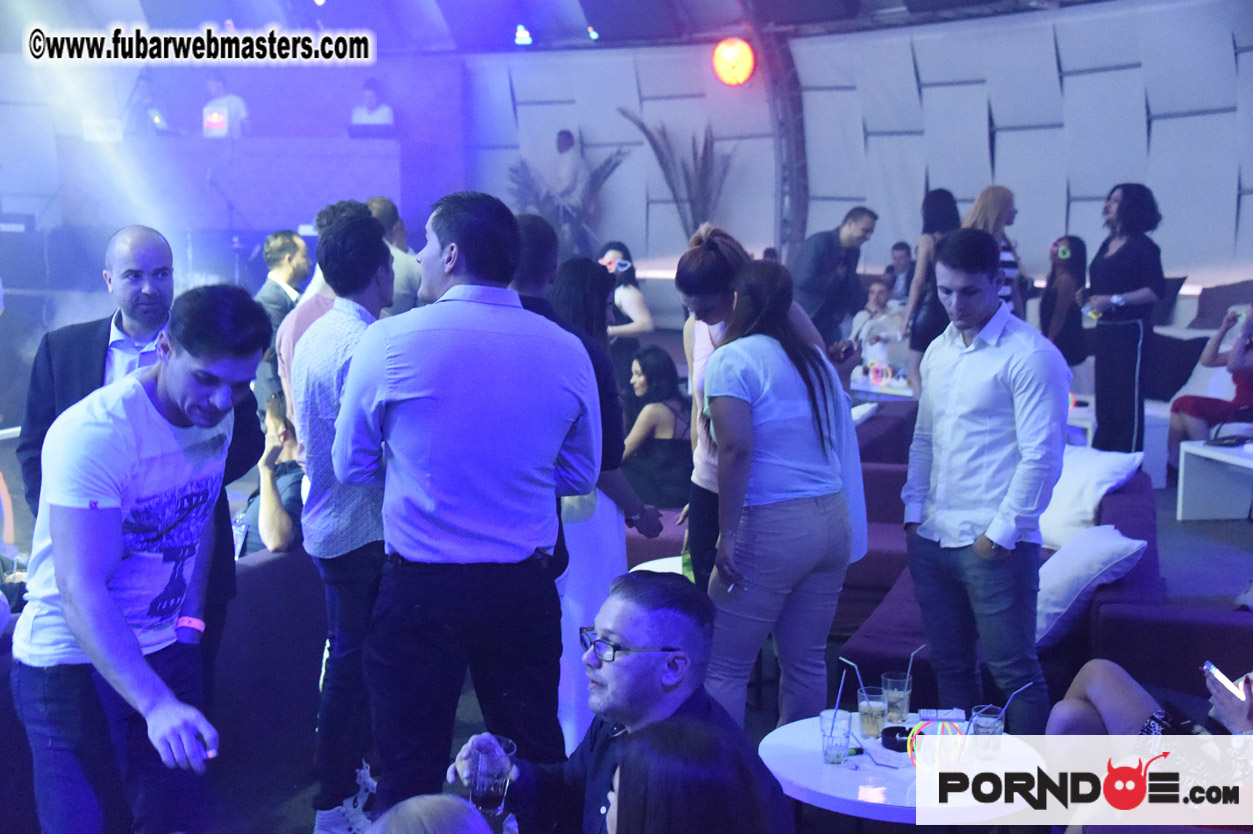 Party at EGO- Live Cams We Love ! 