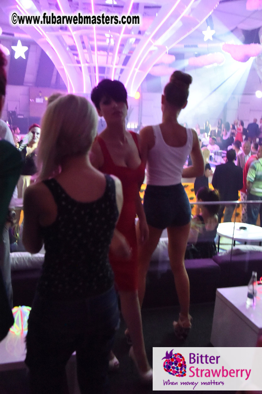 Party at EGO- Live Cams We Love ! 