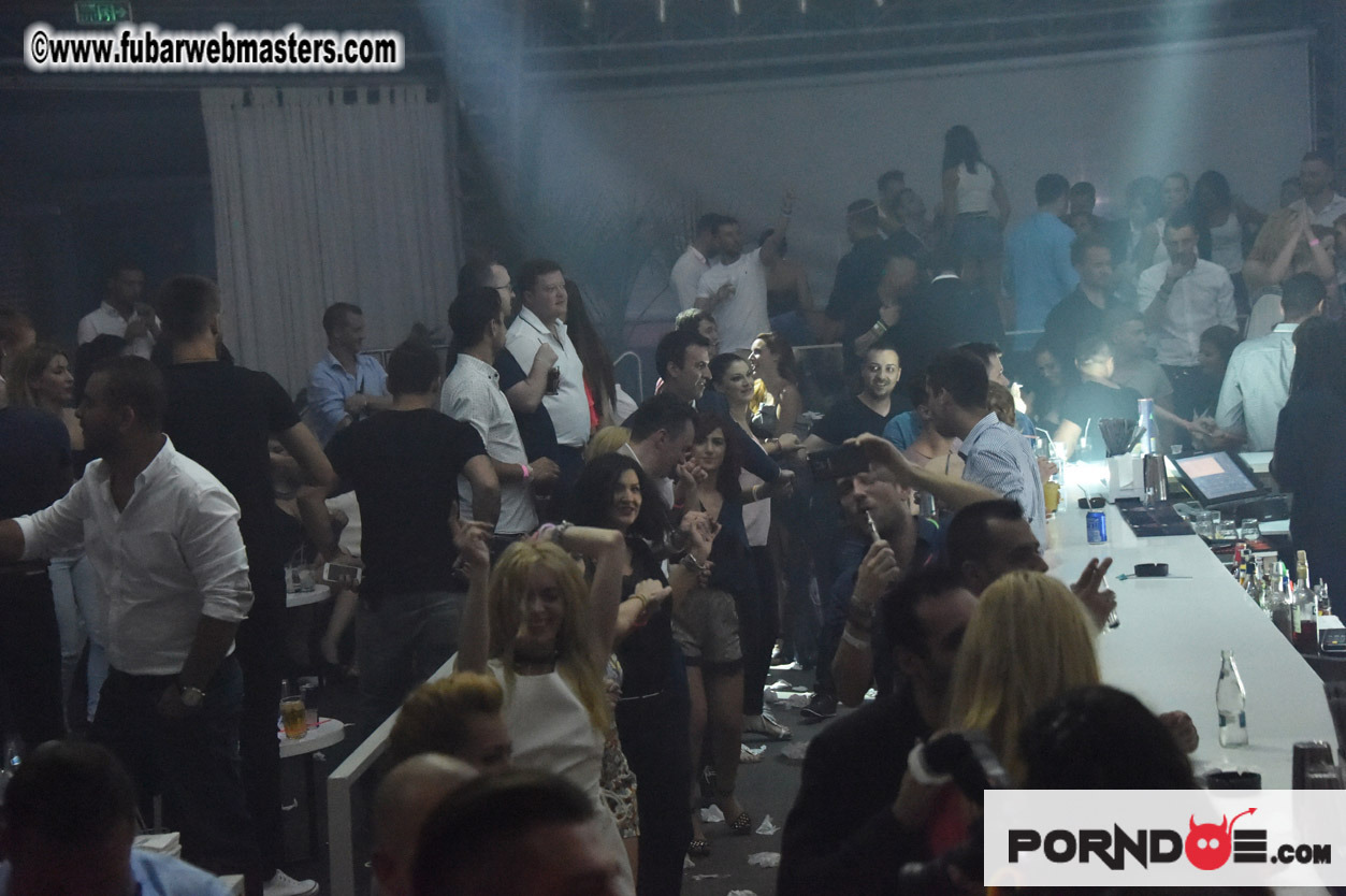 Party at EGO- Live Cams We Love ! 