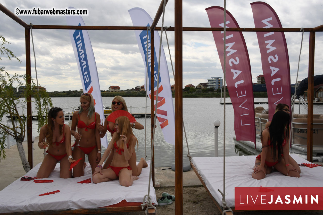 LiveJasmin Watersports