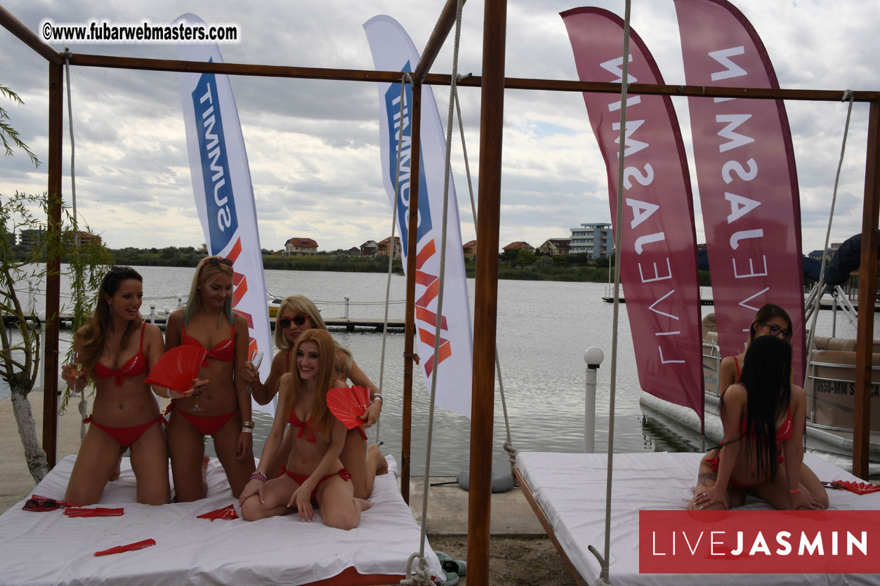 LiveJasmin Watersports