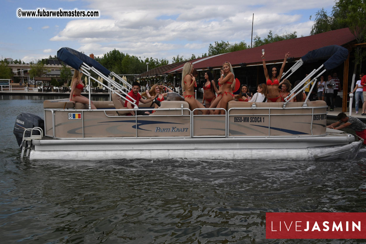 LiveJasmin Watersports