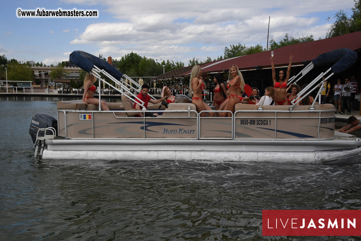 LiveJasmin Watersports