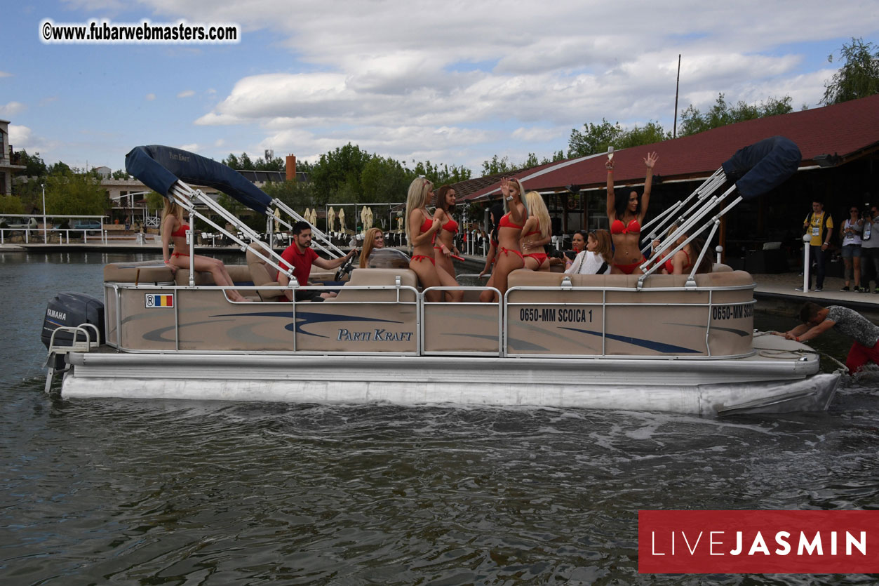 LiveJasmin Watersports