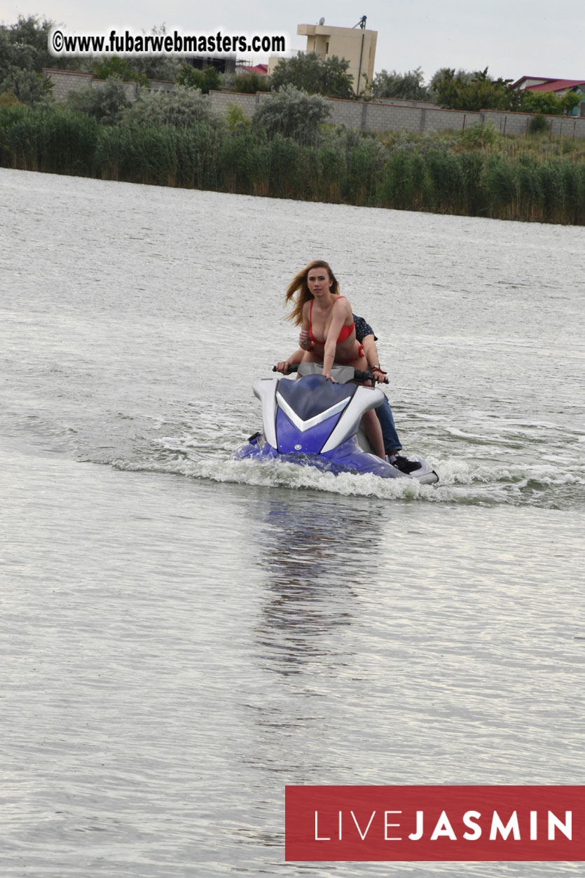 LiveJasmin Watersports