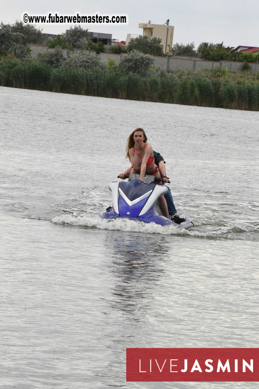 LiveJasmin Watersports