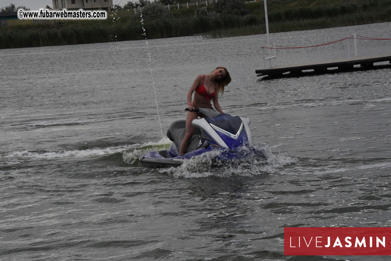 LiveJasmin Watersports