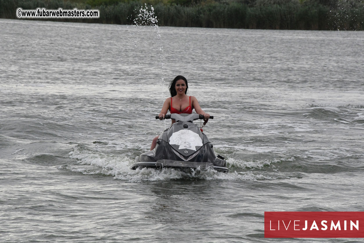 LiveJasmin Watersports