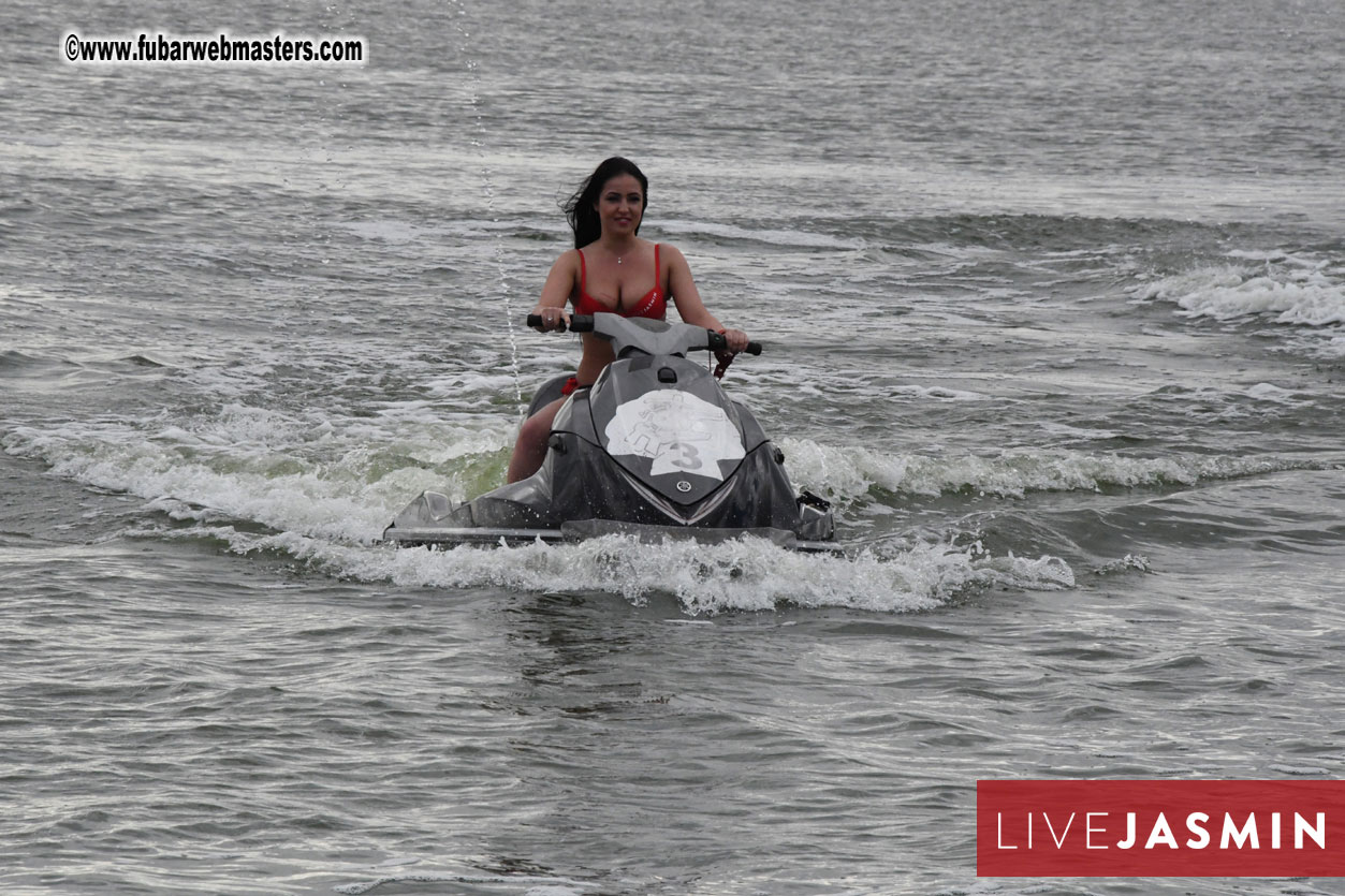 LiveJasmin Watersports