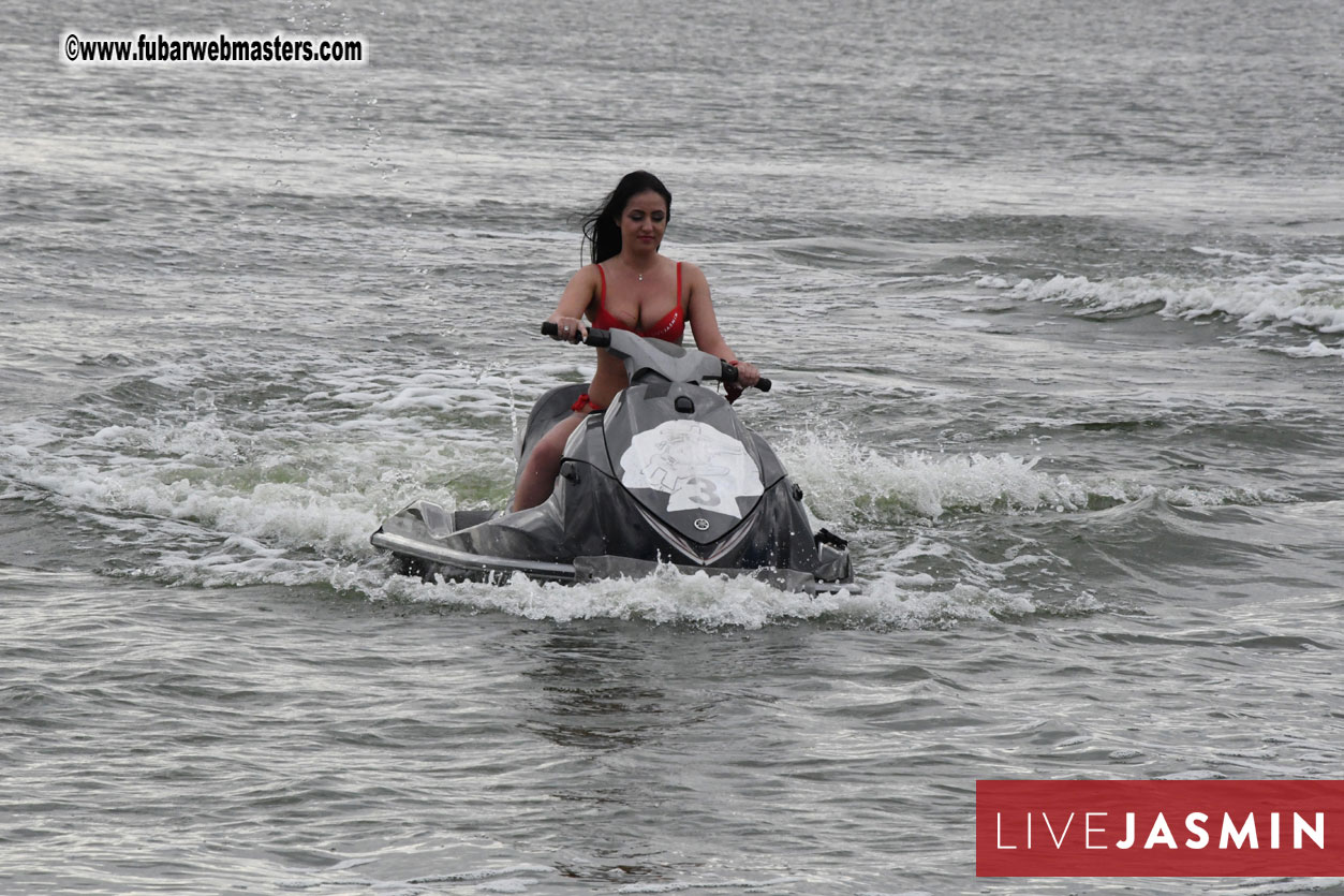 LiveJasmin Watersports