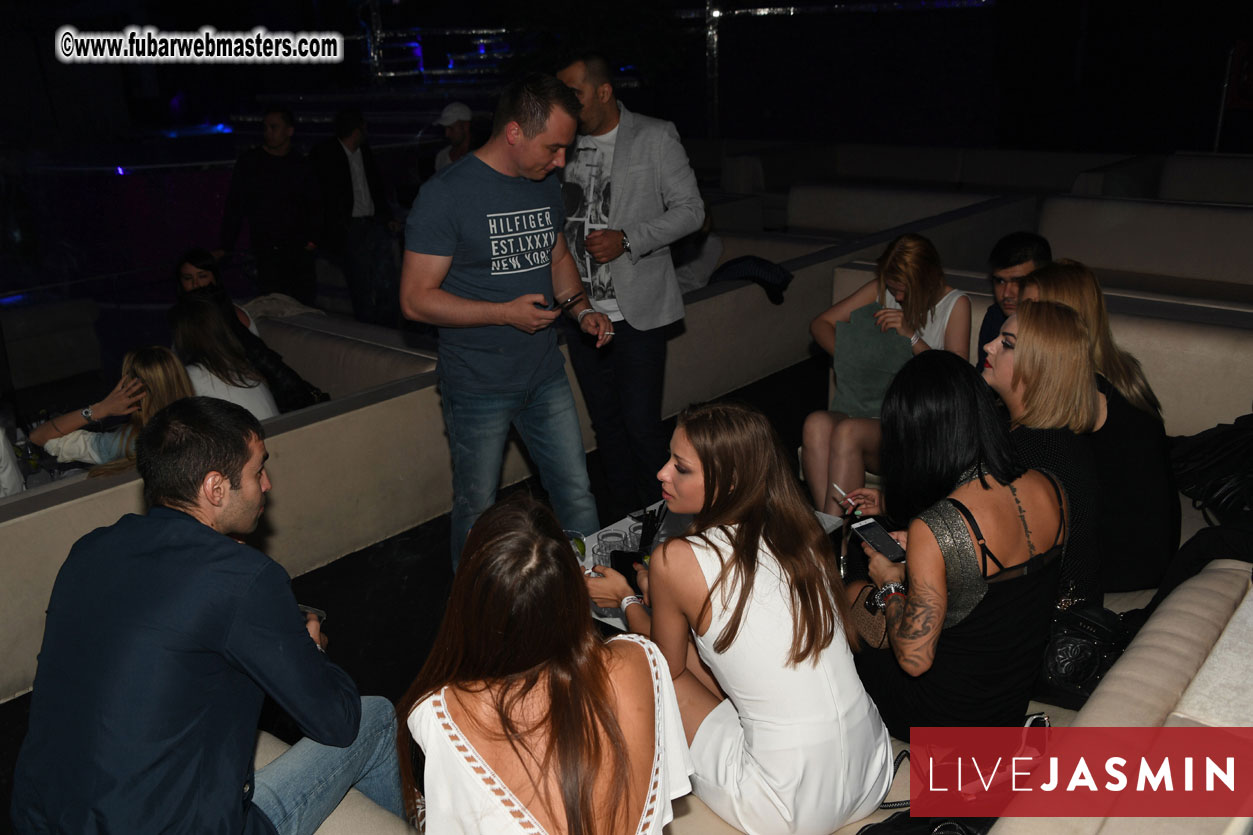 FreeWebCams White Party @ Bellagio Club