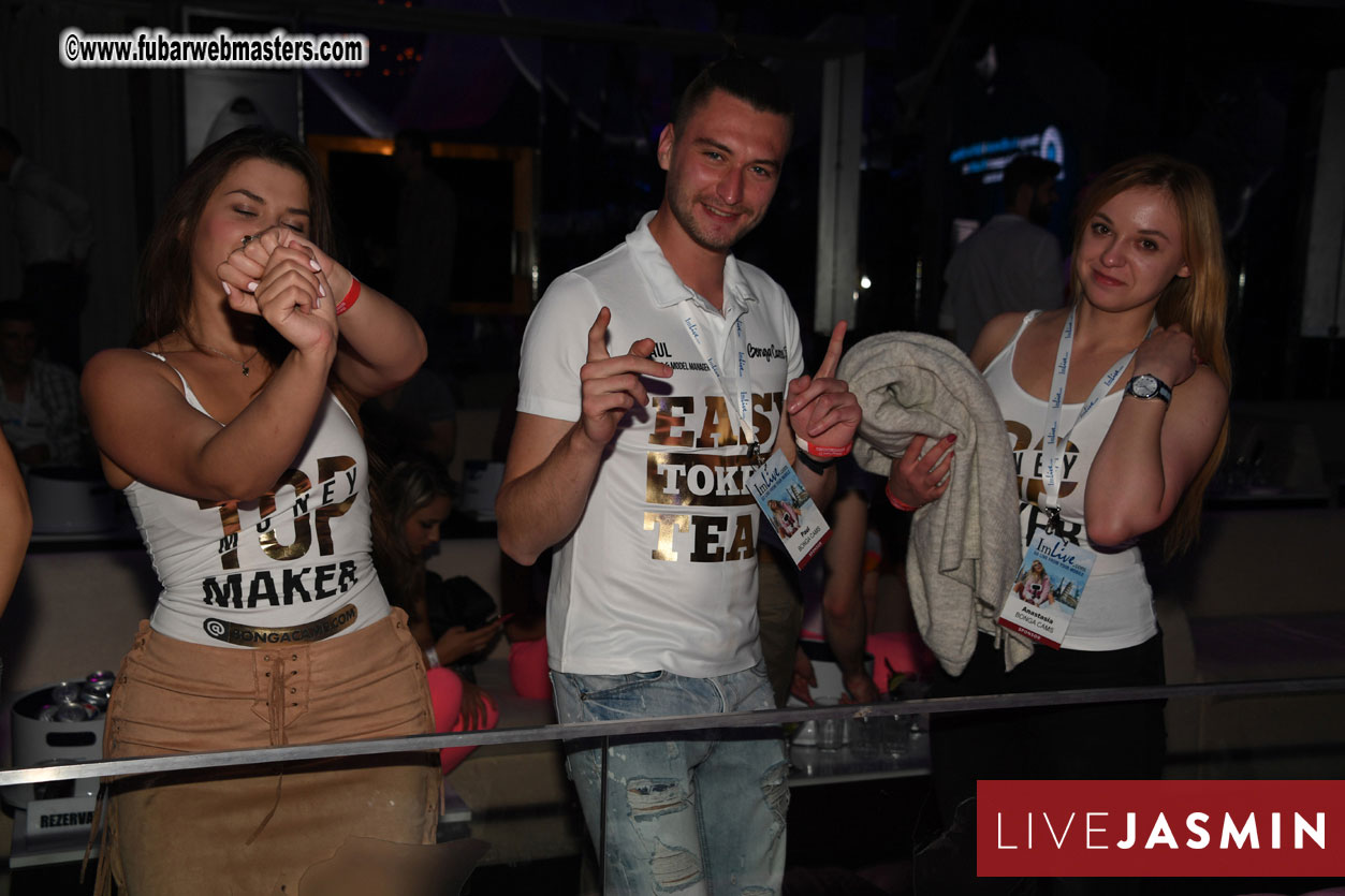 FreeWebCams White Party @ Bellagio Club