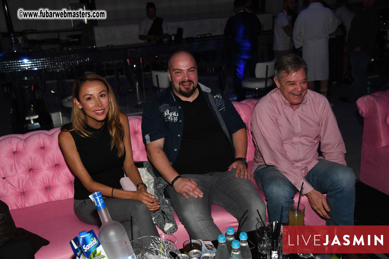 FreeWebCams White Party @ Bellagio Club