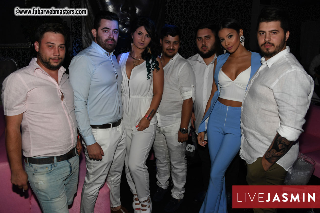 FreeWebCams White Party @ Bellagio Club