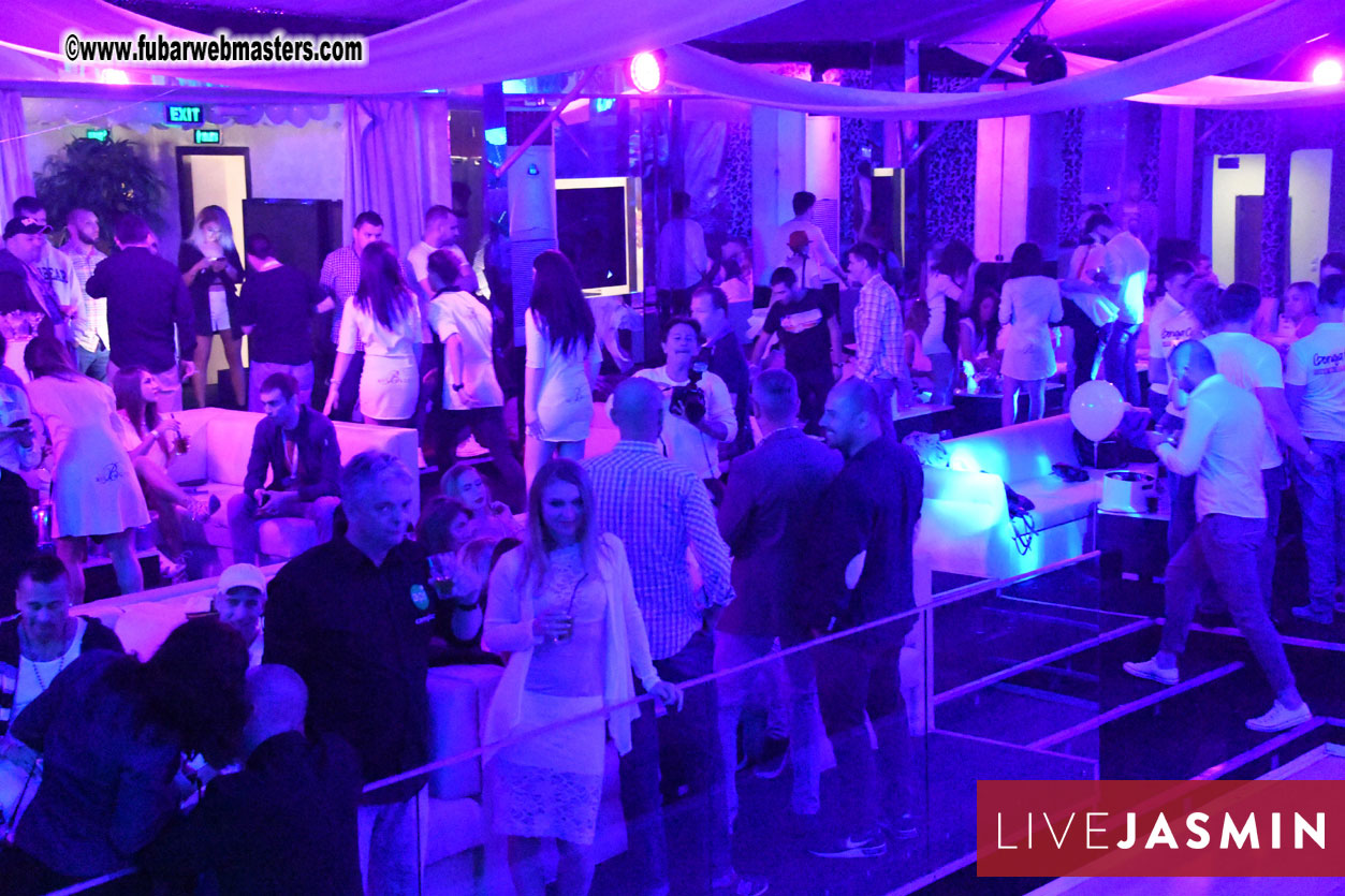 FreeWebCams White Party @ Bellagio Club