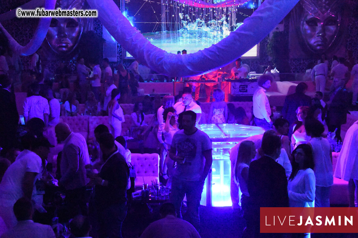 FreeWebCams White Party @ Bellagio Club