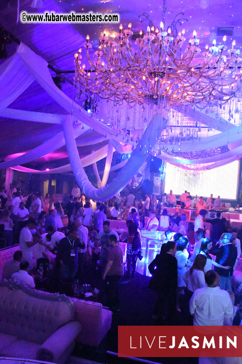 FreeWebCams White Party @ Bellagio Club